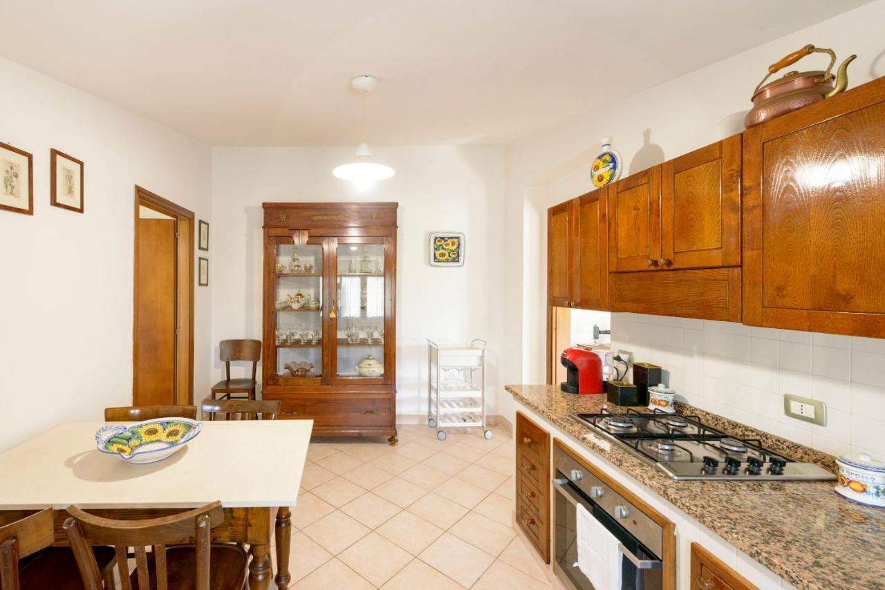 Casa Vacanze San Vittorino Губбіо Екстер'єр фото