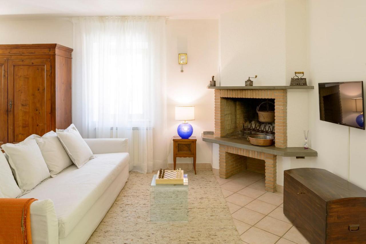 Casa Vacanze San Vittorino Губбіо Екстер'єр фото