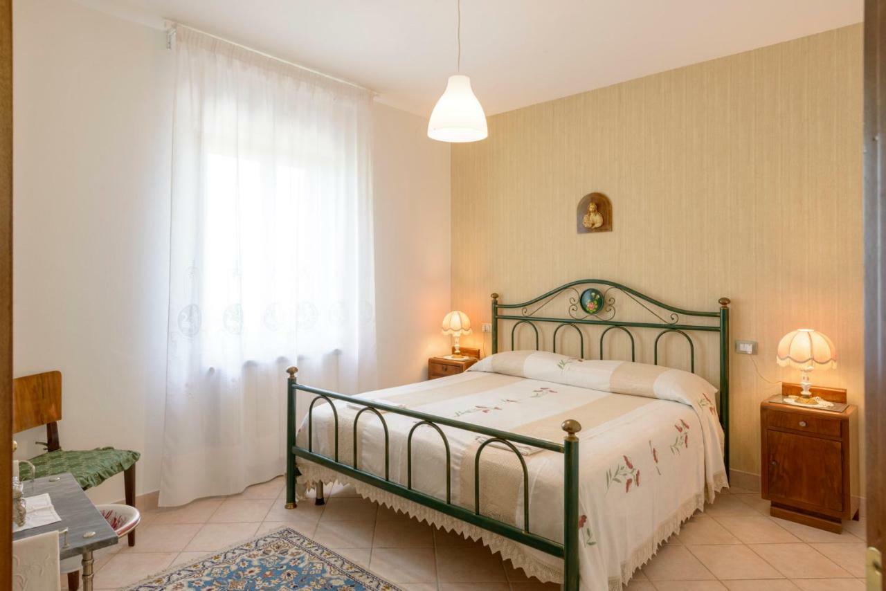 Casa Vacanze San Vittorino Губбіо Екстер'єр фото